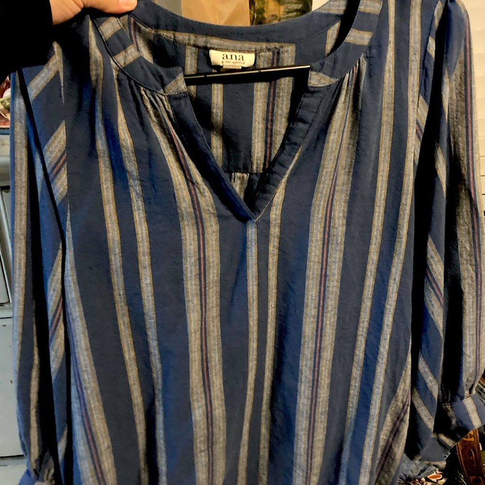 A.n.a. Balloon sleeve cotton top